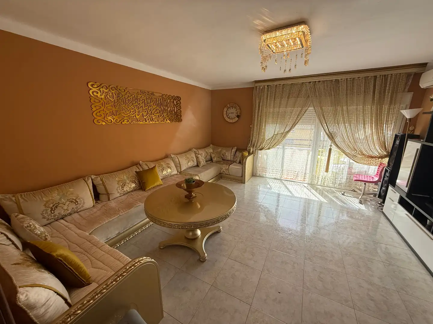Sala de estar de Piso en venta en Tàrrega con Aire acondicionado, Calefacción y Horno