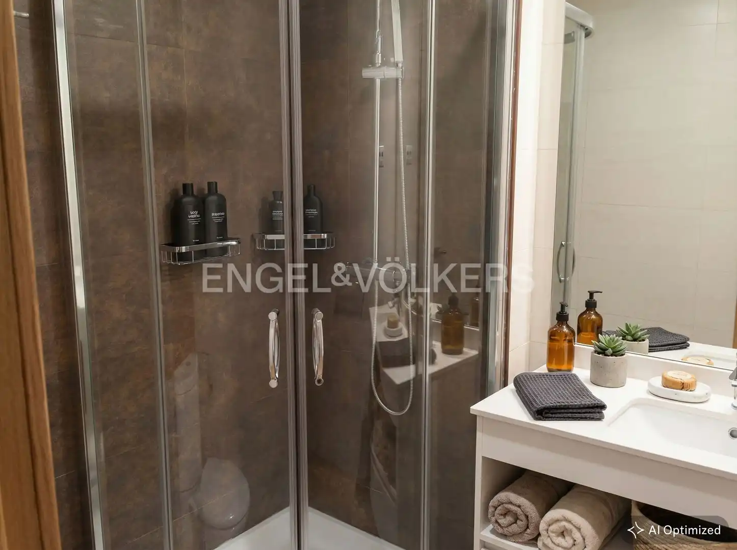 Bathroom of Flat for sale in Madrid  with Heating, Terrace and Balcony