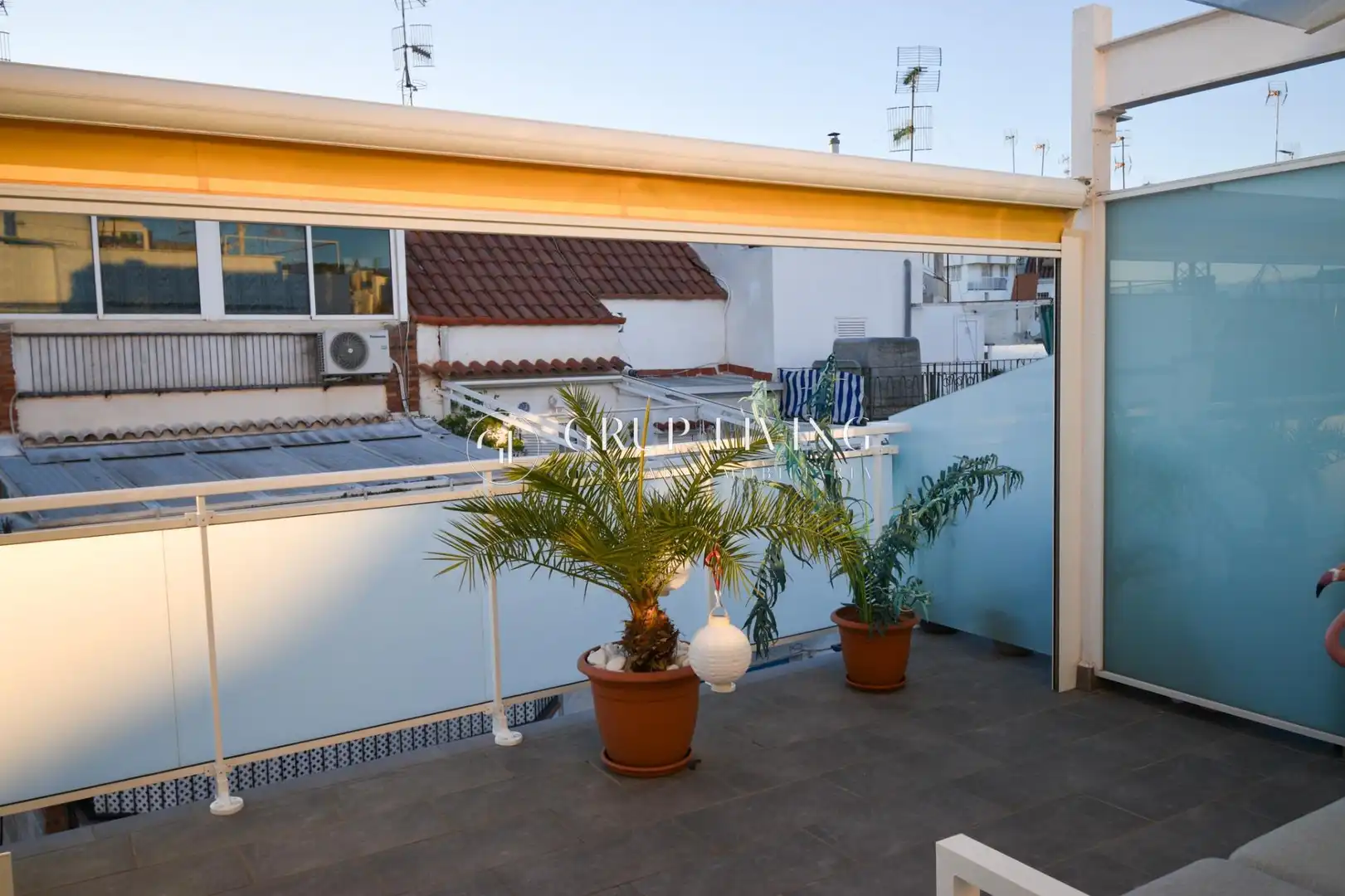 Wohnung zur Miete in Calle MARQUES DE MONT-ROIG, Centre