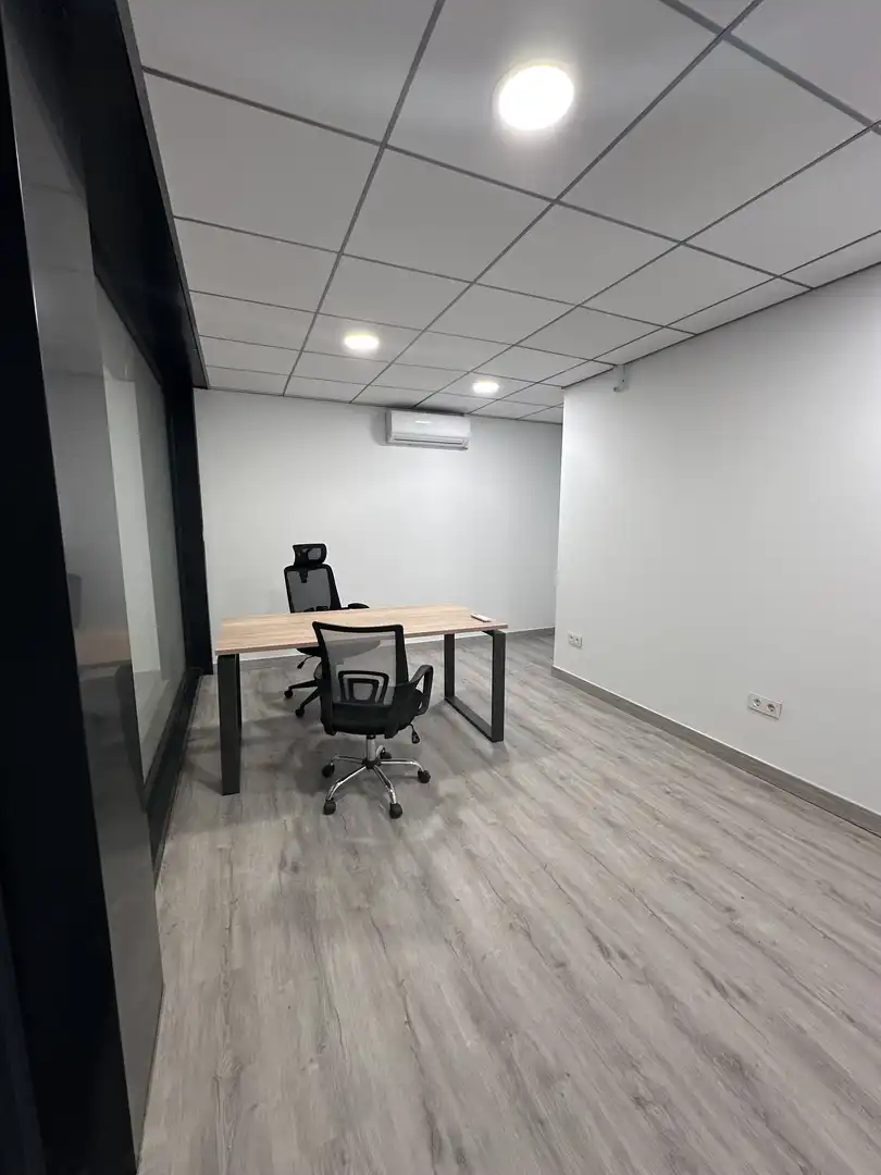Local de alquiler en Elche / Elx con Aire acondicionado