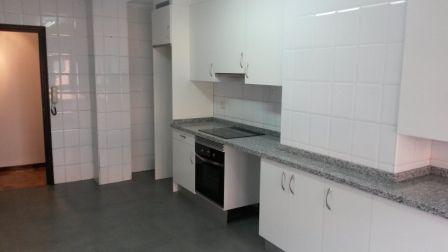 Foto 2 de Piso de alquiler en Llano, Gijón