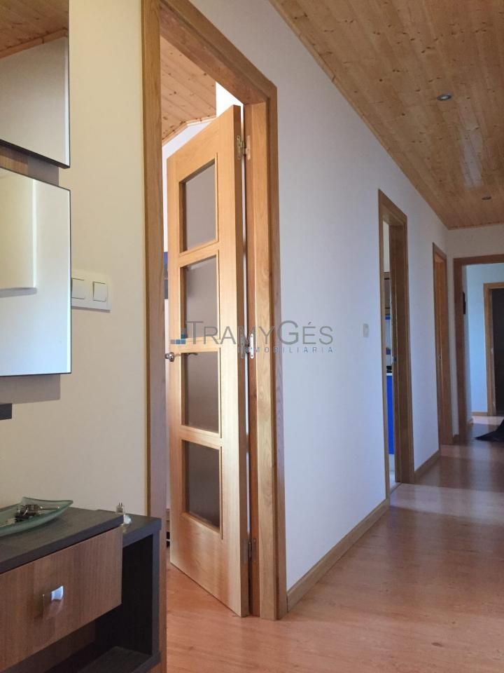 Dachboden zum verkauf in Tomiño mit Heizung, Abstellraum und Möbliert