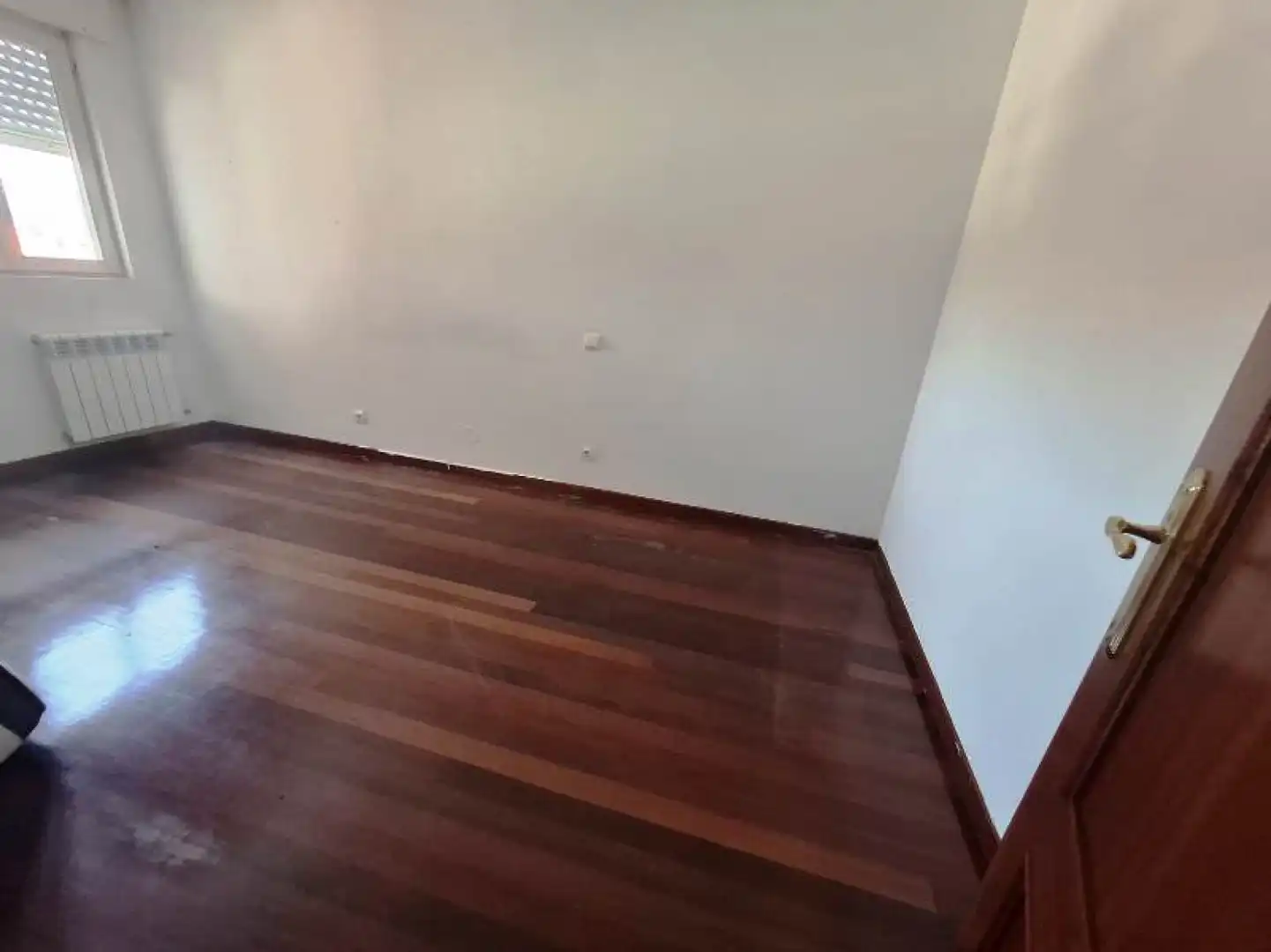 Piso en venta en Cabezón de la Sal con Parquet