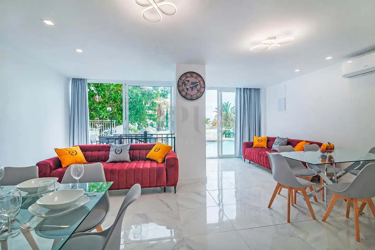 Sala d'estar de Apartament en venda en Adeje amb Terrassa, Moblat i Piscina comunitària