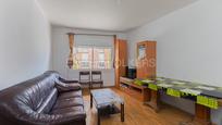 Living room of Apartment for sale in Cornellà de Llobregat  with Air Conditioner, Heating and Parquet flooring