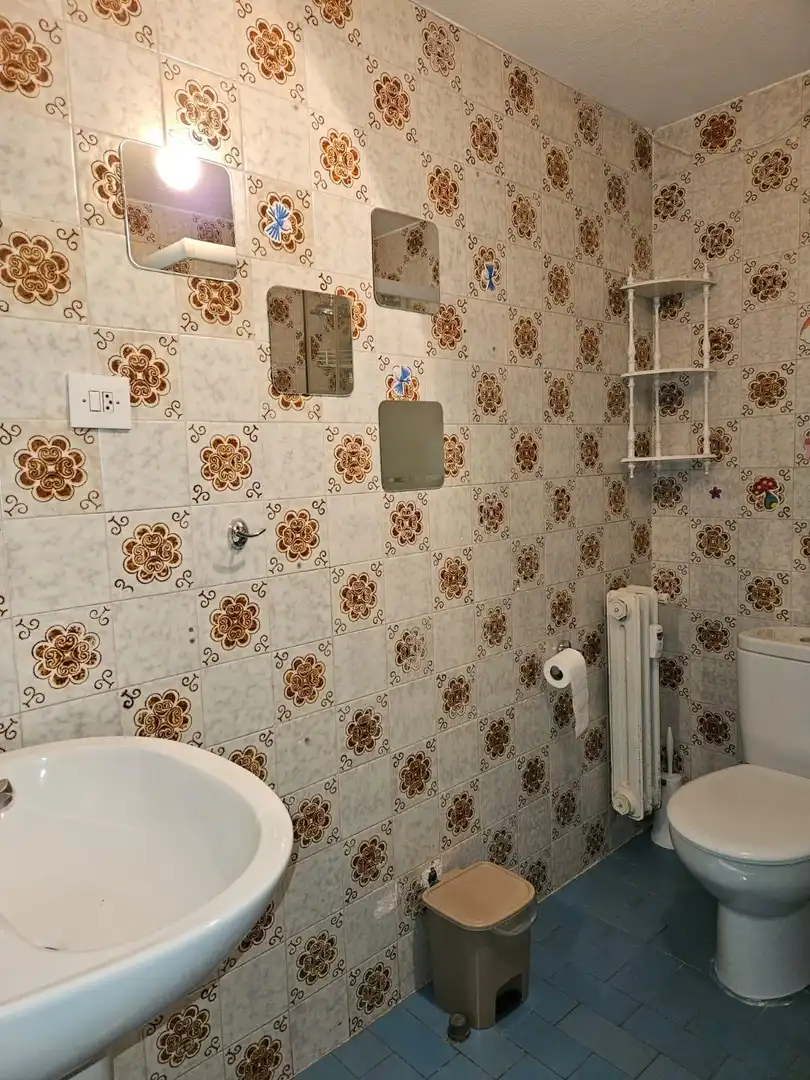 Bathroom of Flat for rent in Genil