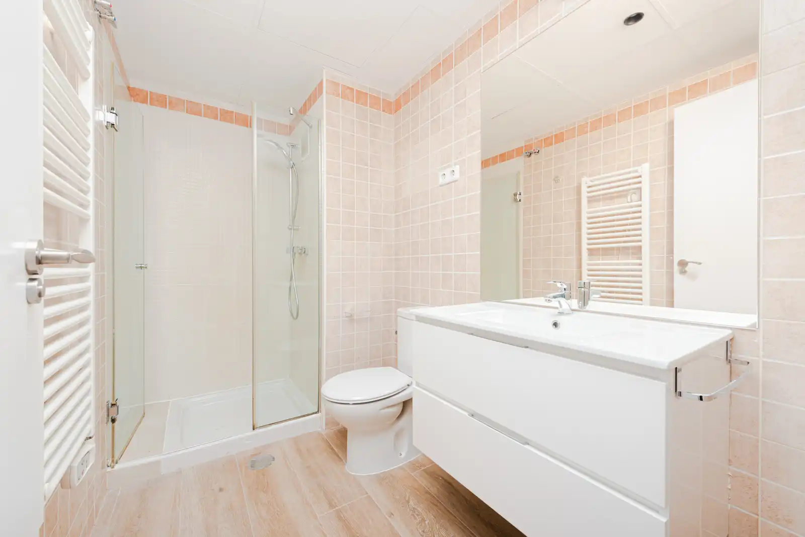 Bathroom of Flat for rent in Madrid  with Storage room