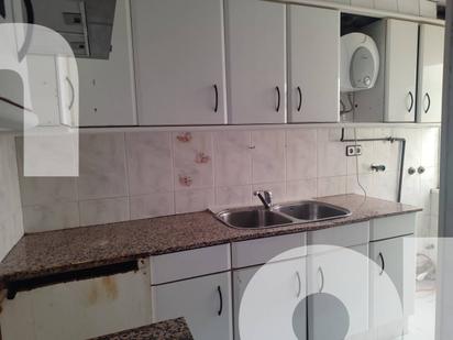 Kitchen of Flat for sale in Mollet del Vallès  with Balcony