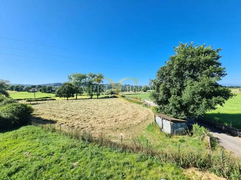 Casa o xalet en venda a Camín del Gurguyu, Sariego