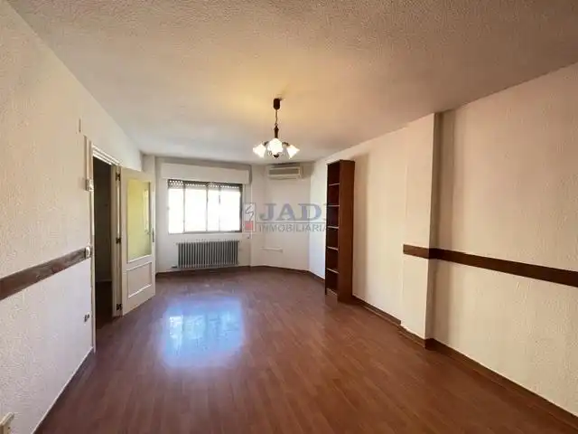 Casa o xalet en venda a Valdepeñas