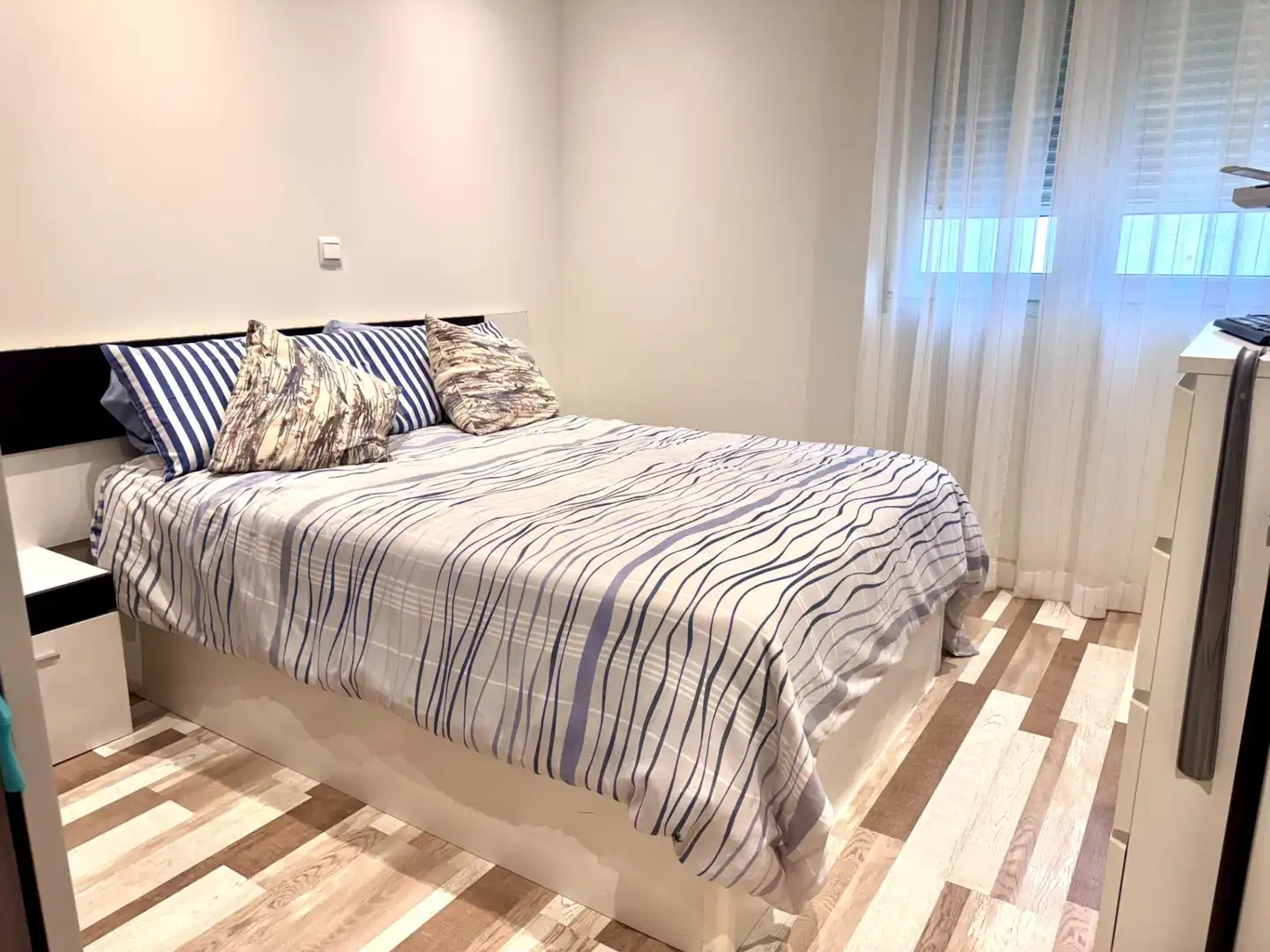 Schlafzimmer von Erdgeschoss zum Verkauf in El Astillero   mit Heizung, Privatgarten und Terrasse