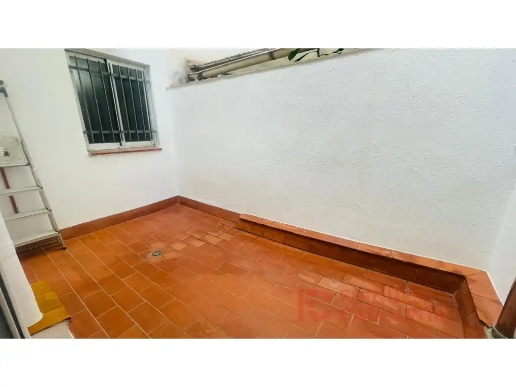 Außenansicht von Wohnung zum Verkauf in Girona