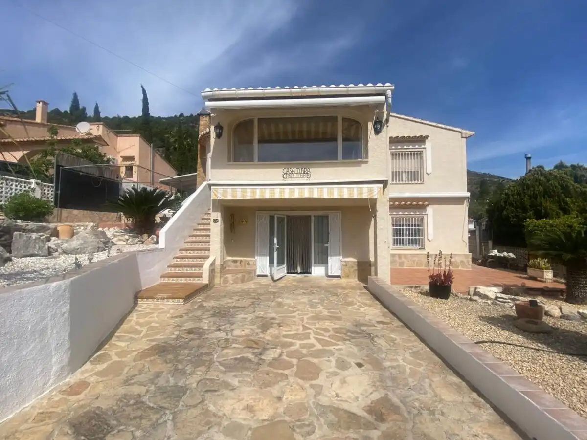 Vista exterior de Casa o chalet en venta en Tormos con Aire acondicionado, Calefacción y Terraza