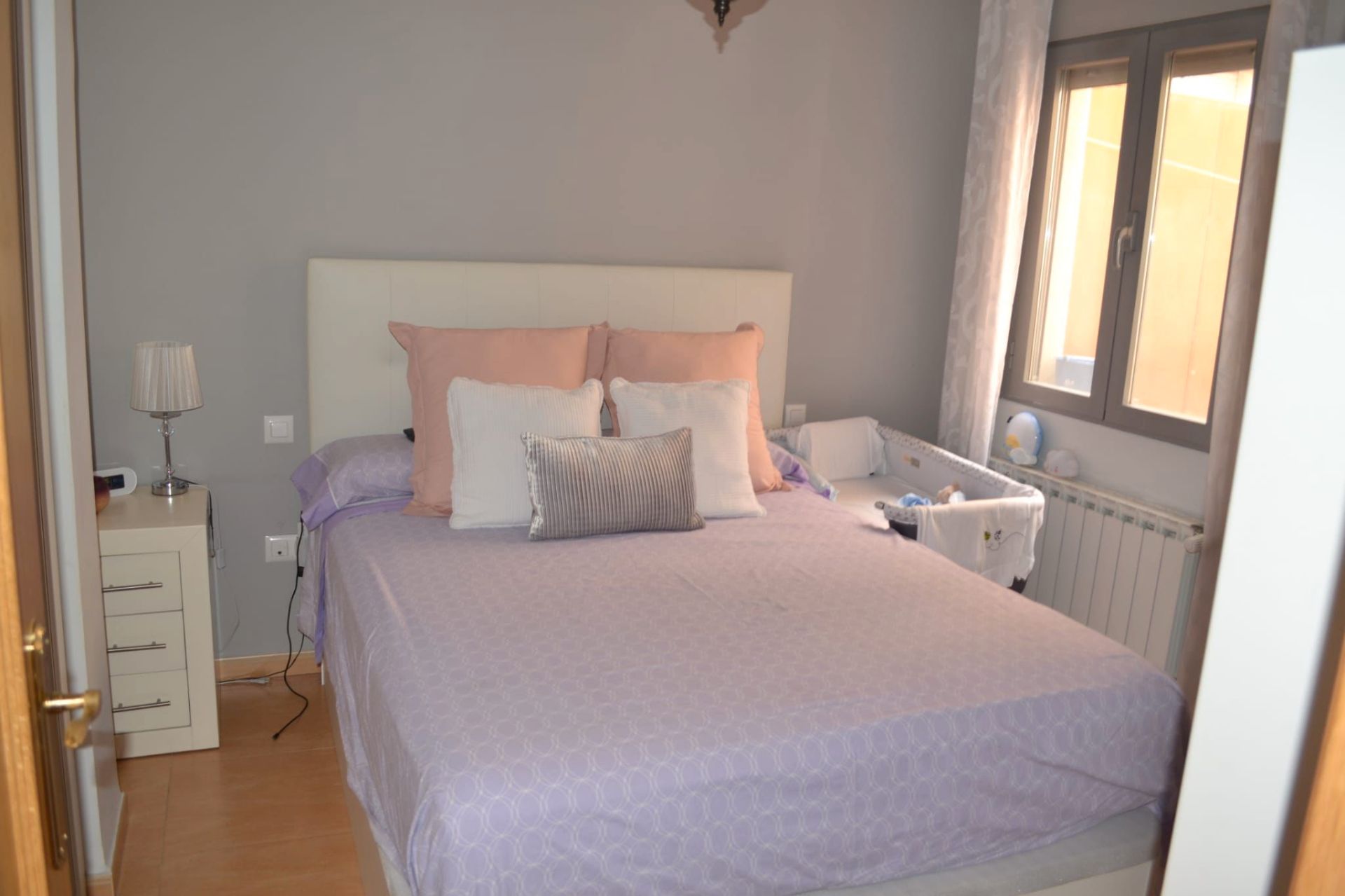 Schlafzimmer von Wohnung miete in Miguelturra mit Heizung und Möbliert