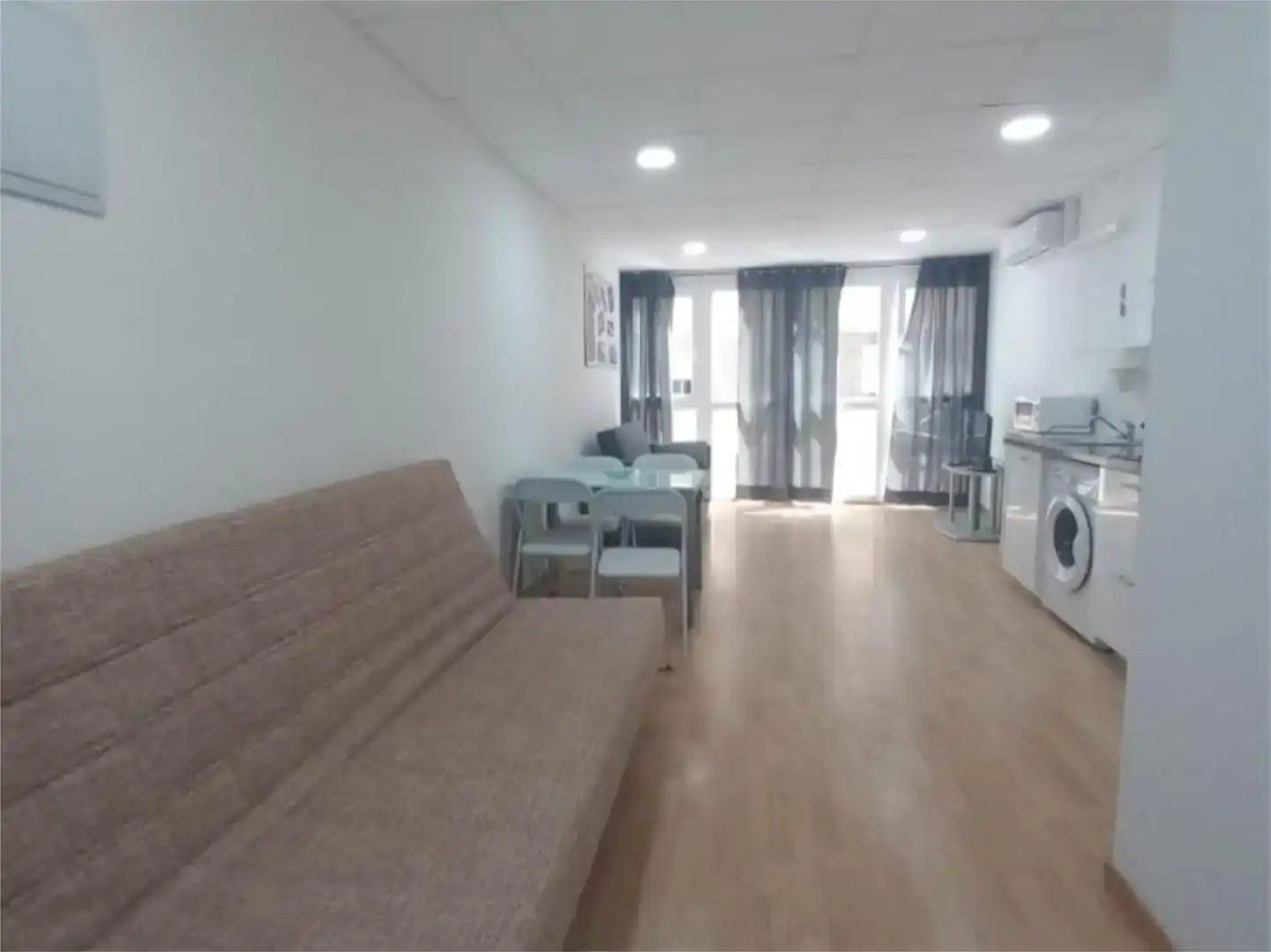 Wohnzimmer von Wohnungen zur Miete in Alicante / Alacant mit Klimaanlage