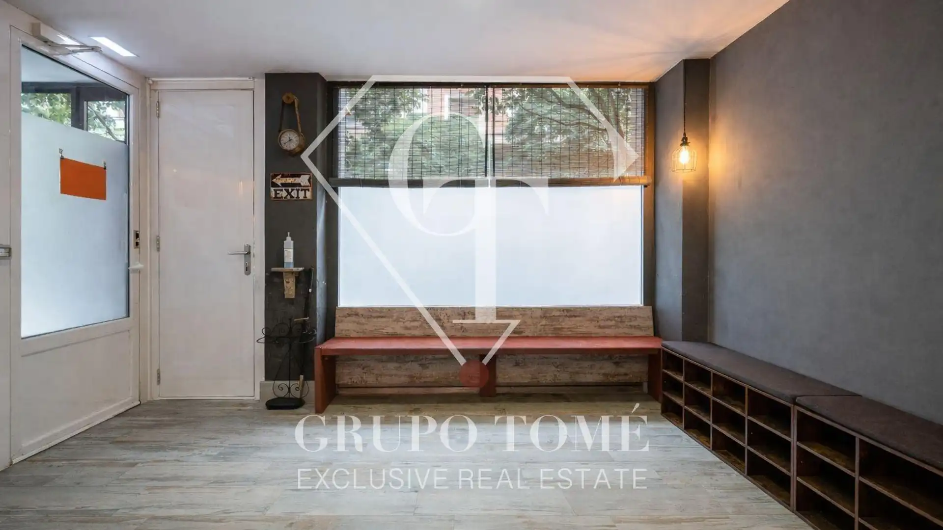 Vista exterior de Local en venta en Donostia - San Sebastián  con Aire acondicionado y Amueblado