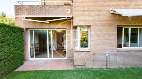 Foto 2 de Casa adosada en venta en Carrer D'elisenda Ribatallada, L'Eixample, Sant Cugat del Vallès