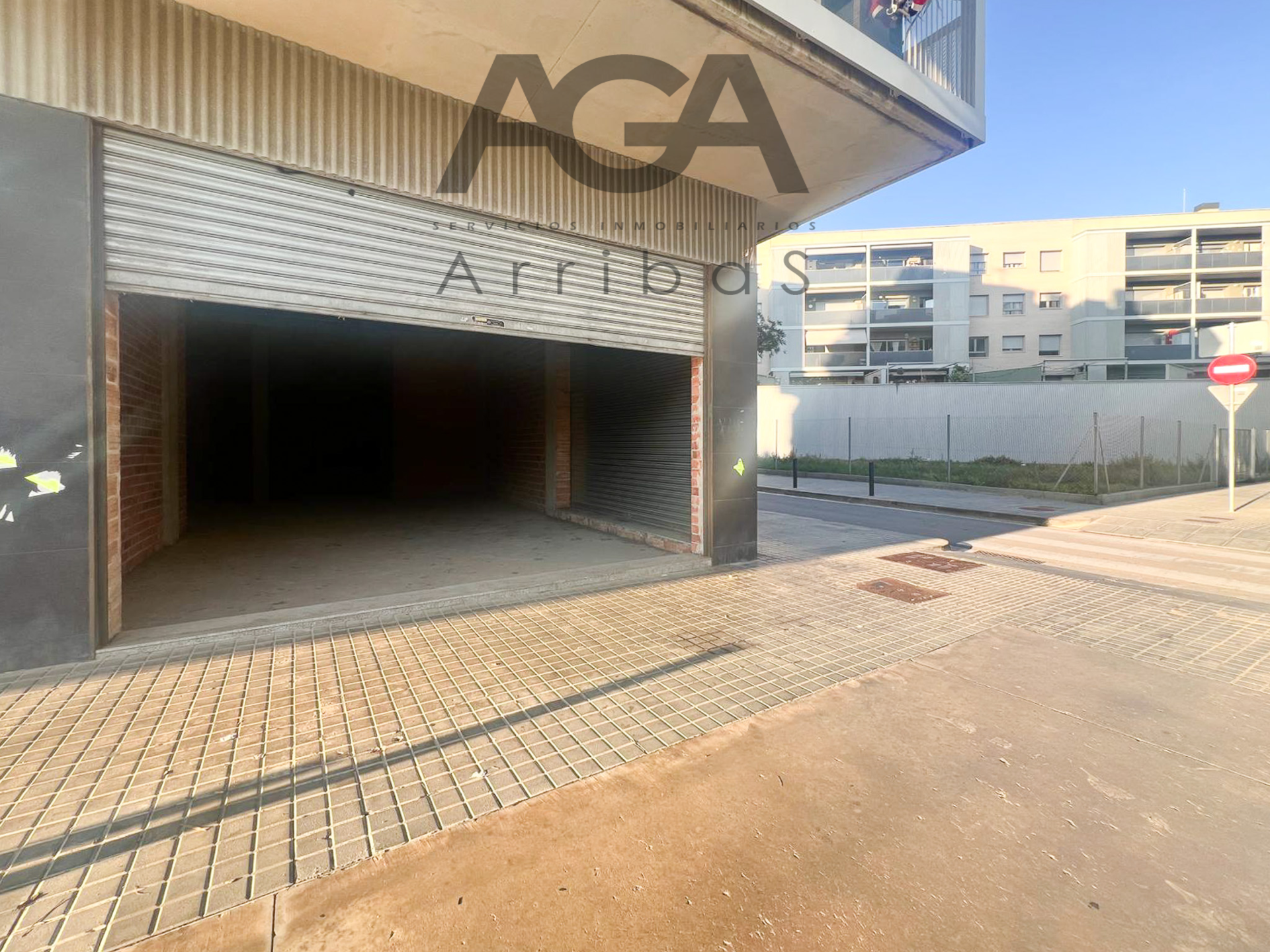 Local en venda en Badalona