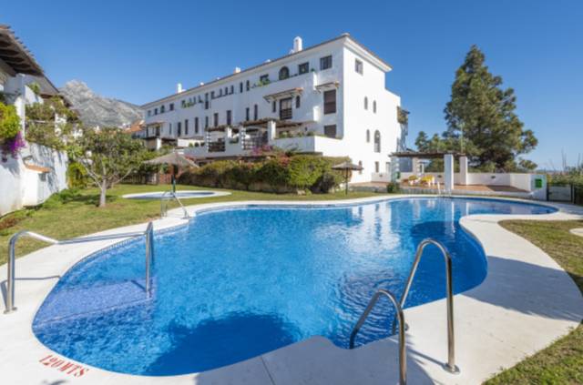 Ático en Venta en Lomas de Marbella Club