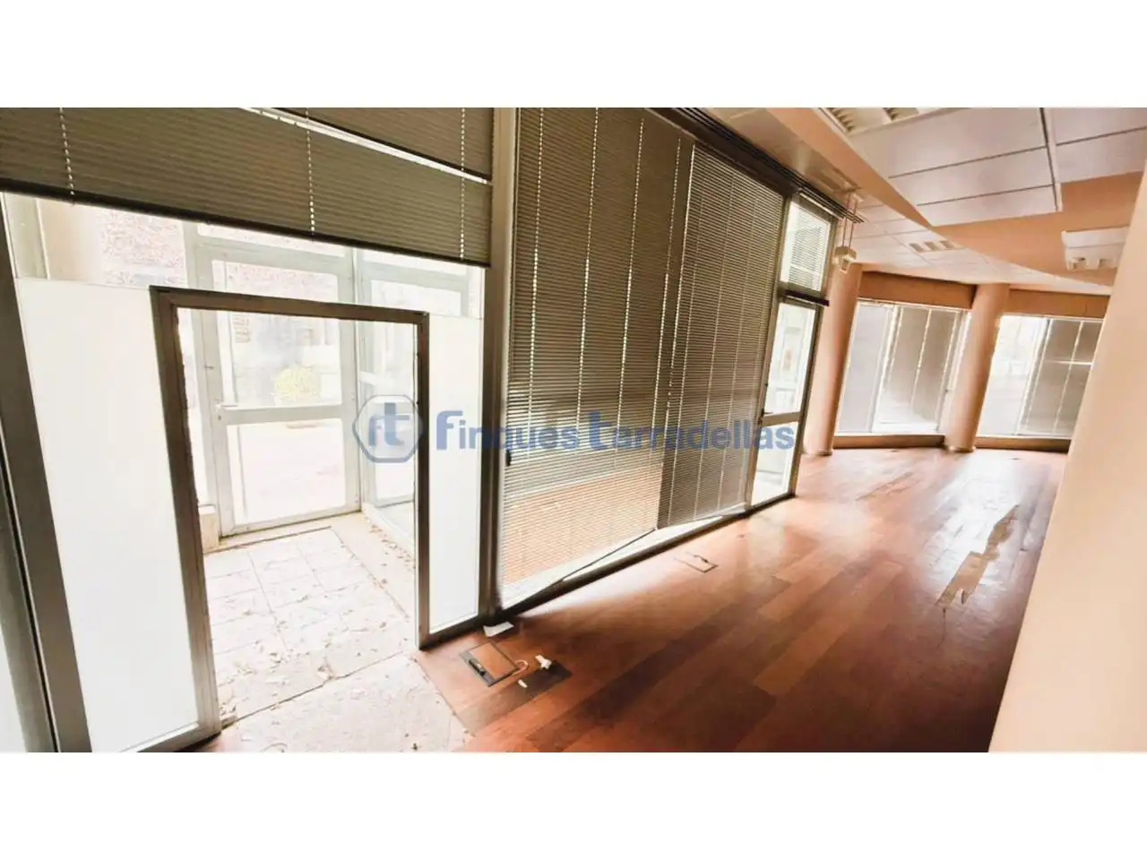 Business premises for sale in Centre, imagen 3