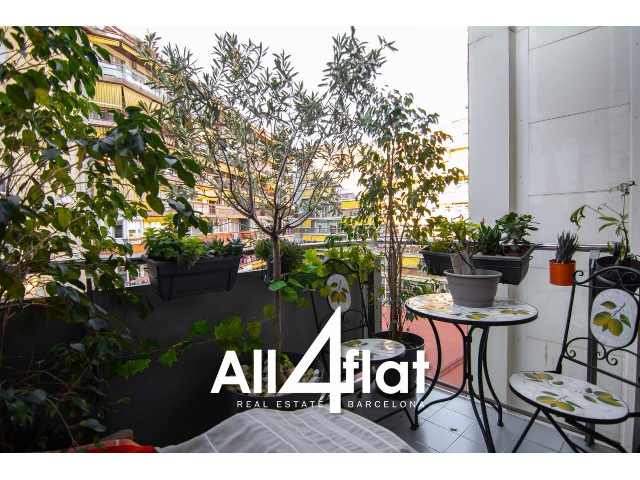 Balcony of Flat for sale in  Barcelona Capital  with Air Conditioner, Terrace and Storage room