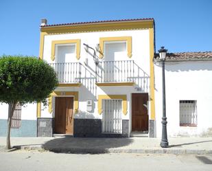 Exterior view of House or chalet for sale in Bienvenida