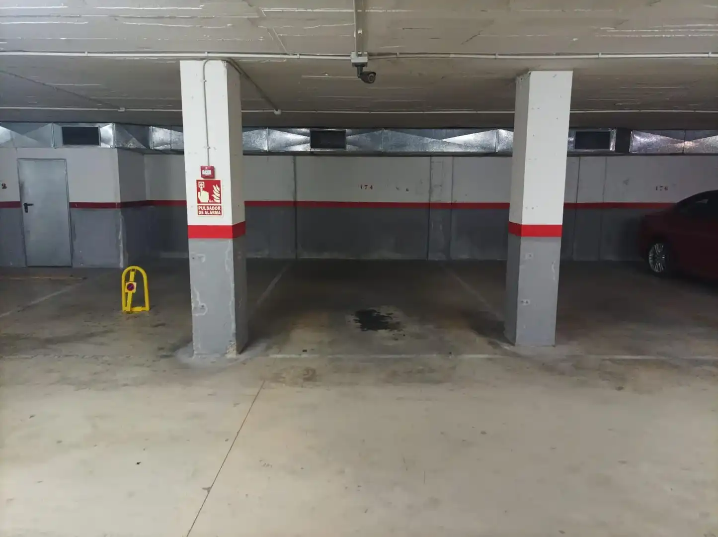 Parking de Apartamento en venta en Salou con Aire acondicionado, Amueblado y Piscina comunitaria