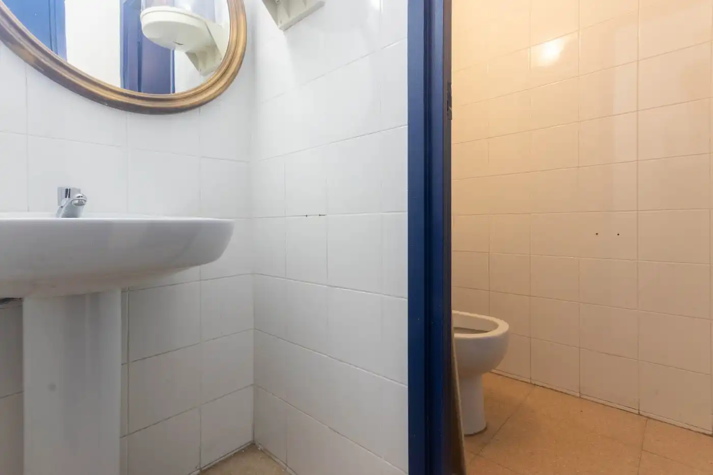 Business premises for sale in Centre - Sant Oleguer, imagen 11