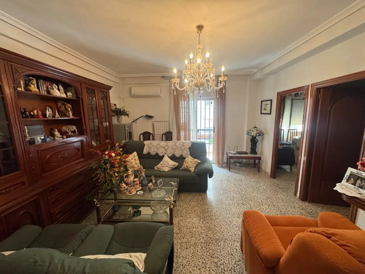 Living room of Flat for sale in Córdoba  with Air Conditioner and Balcony