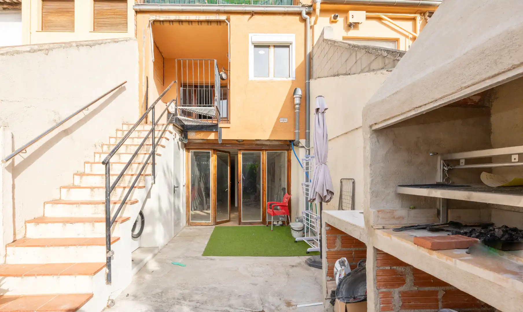 Terraza de Piso en venta en Manlleu con Calefacción y Jardín privado