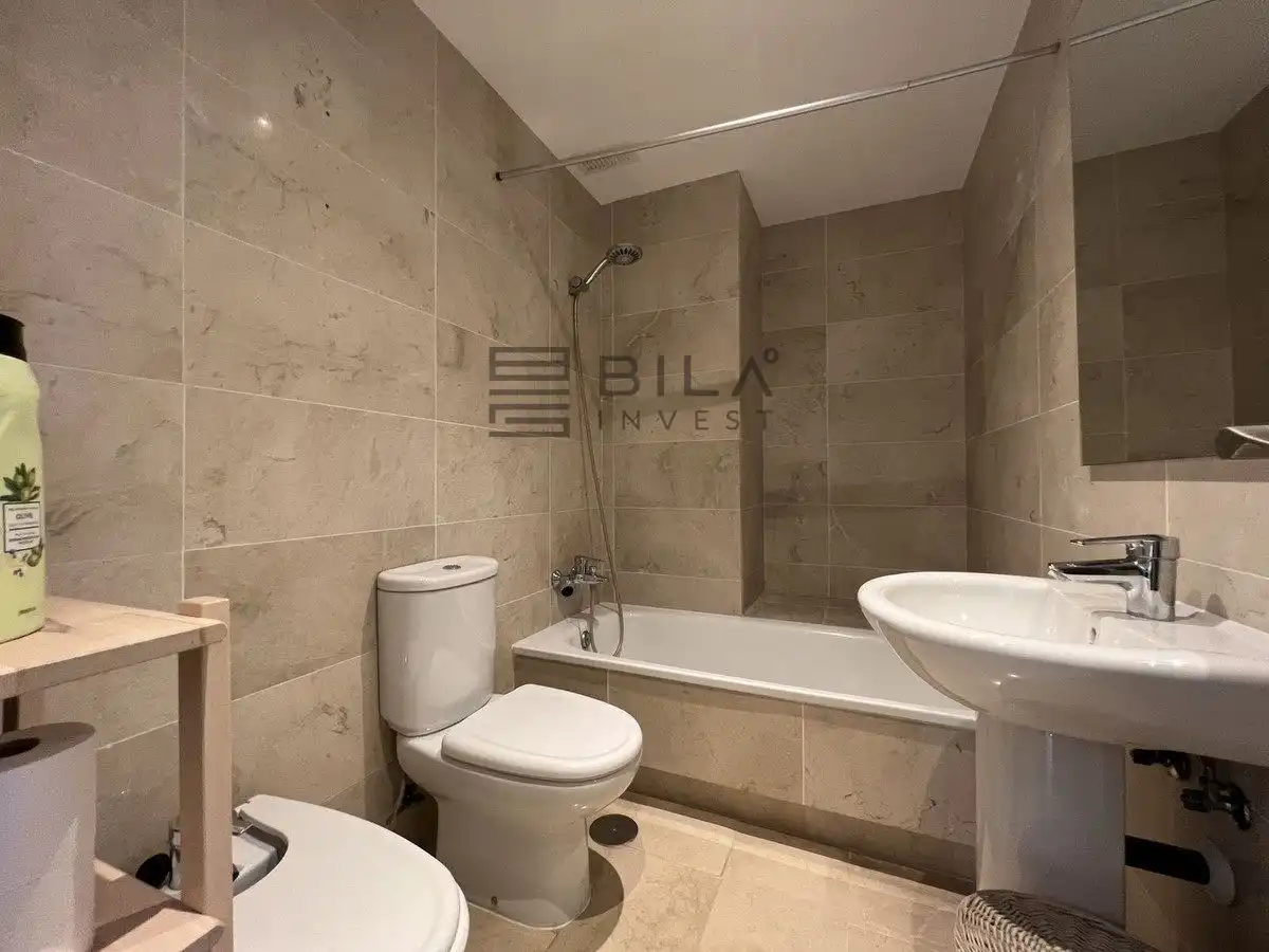 Bathroom of Flat for sale in Mijas  with Air Conditioner, Terrace and Storage room