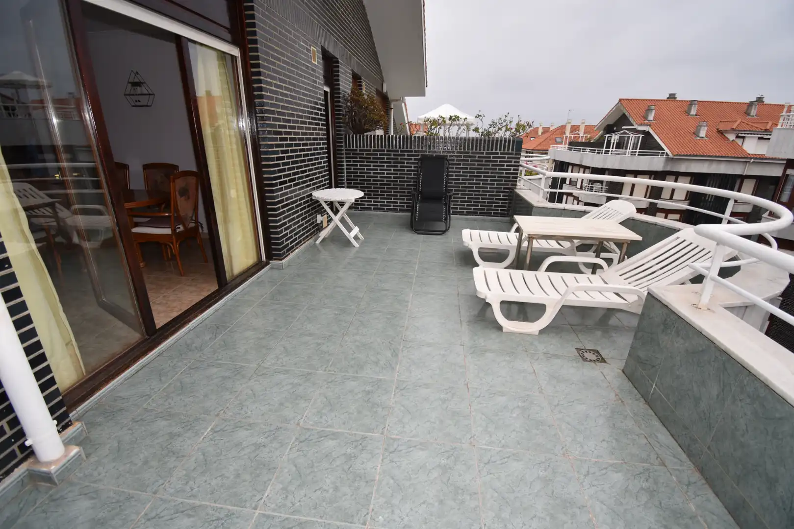 Terraza de Ático en venta en Noja con Calefacción, Terraza y Amueblado