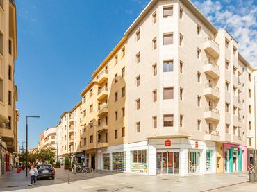 Pis amb balcó en venda a Pamplona-Iruña - CALLE TAFALLA