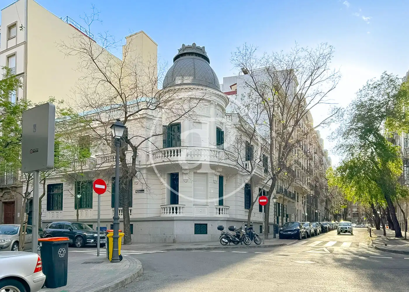 Vista exterior de Ático en venta en Madrid con Aire acondicionado, Calefacción y Terraza