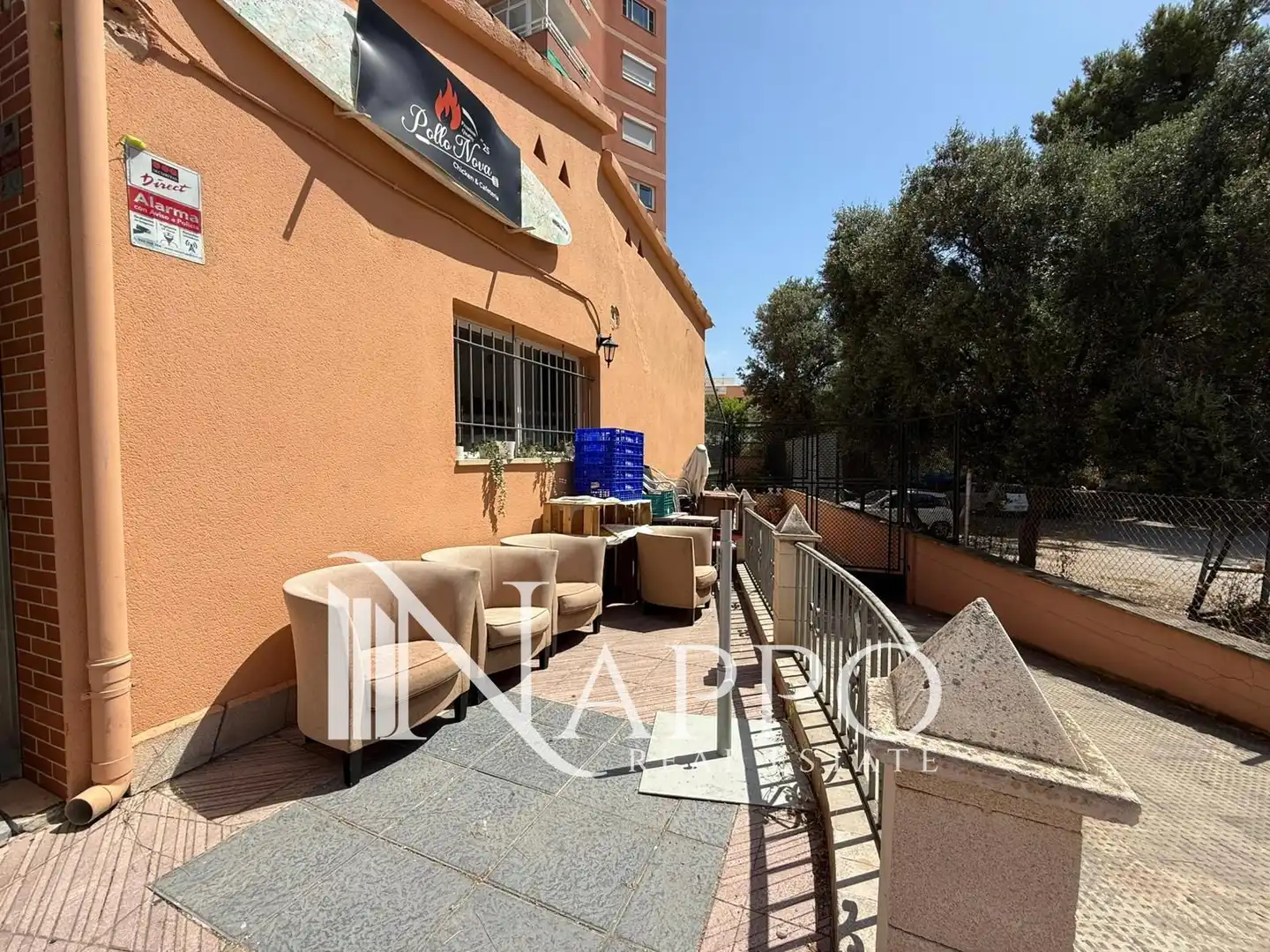Terrasse von Geschaftsraum zur Miete in Calvià mit Klimaanlage, Terrasse und Internet