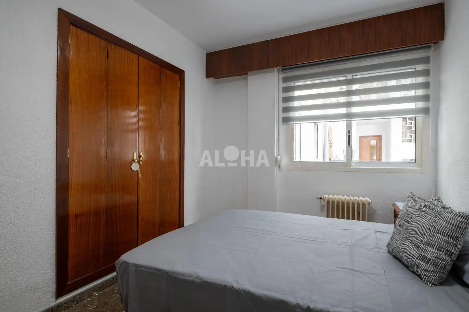 Habitación de Piso de alquiler en Valencia con Calefacción, Amueblado y Balcón