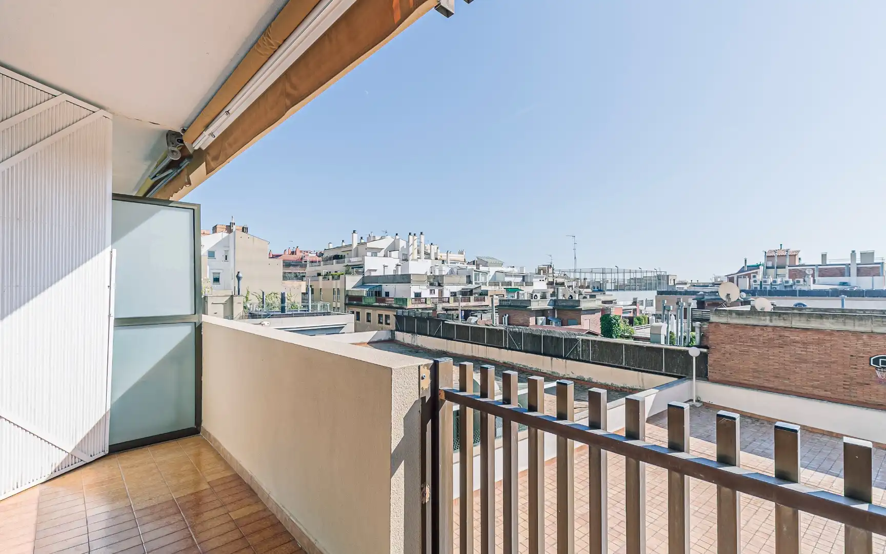 Piso con terraza en venta en Reina Elisenda de Montcada, imagen 52