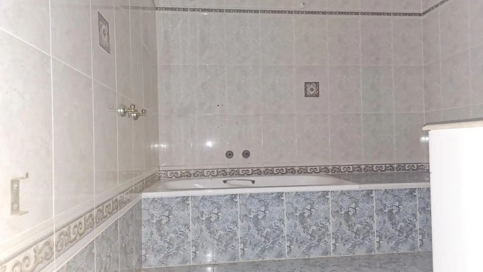 Baño de Casa o chalet en venta en Altafulla con Jardín privado, Terraza y Piscina