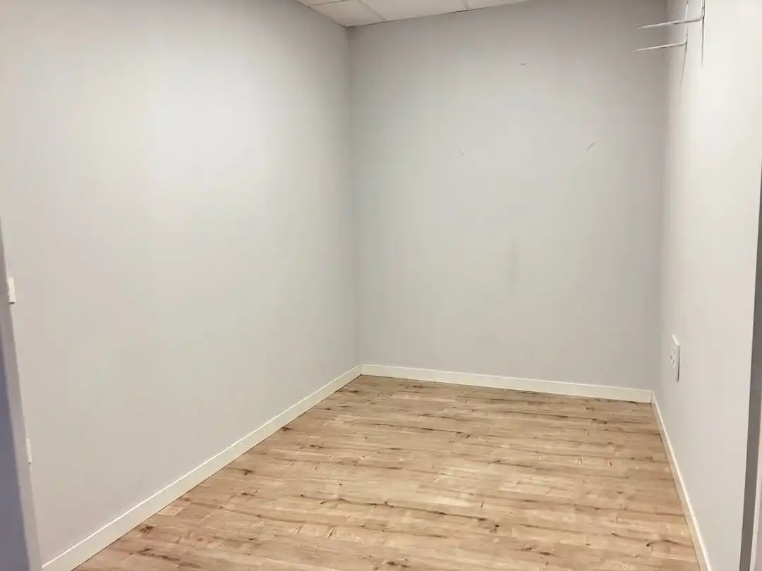 Local en venta en Esquivias con Aire acondicionado
