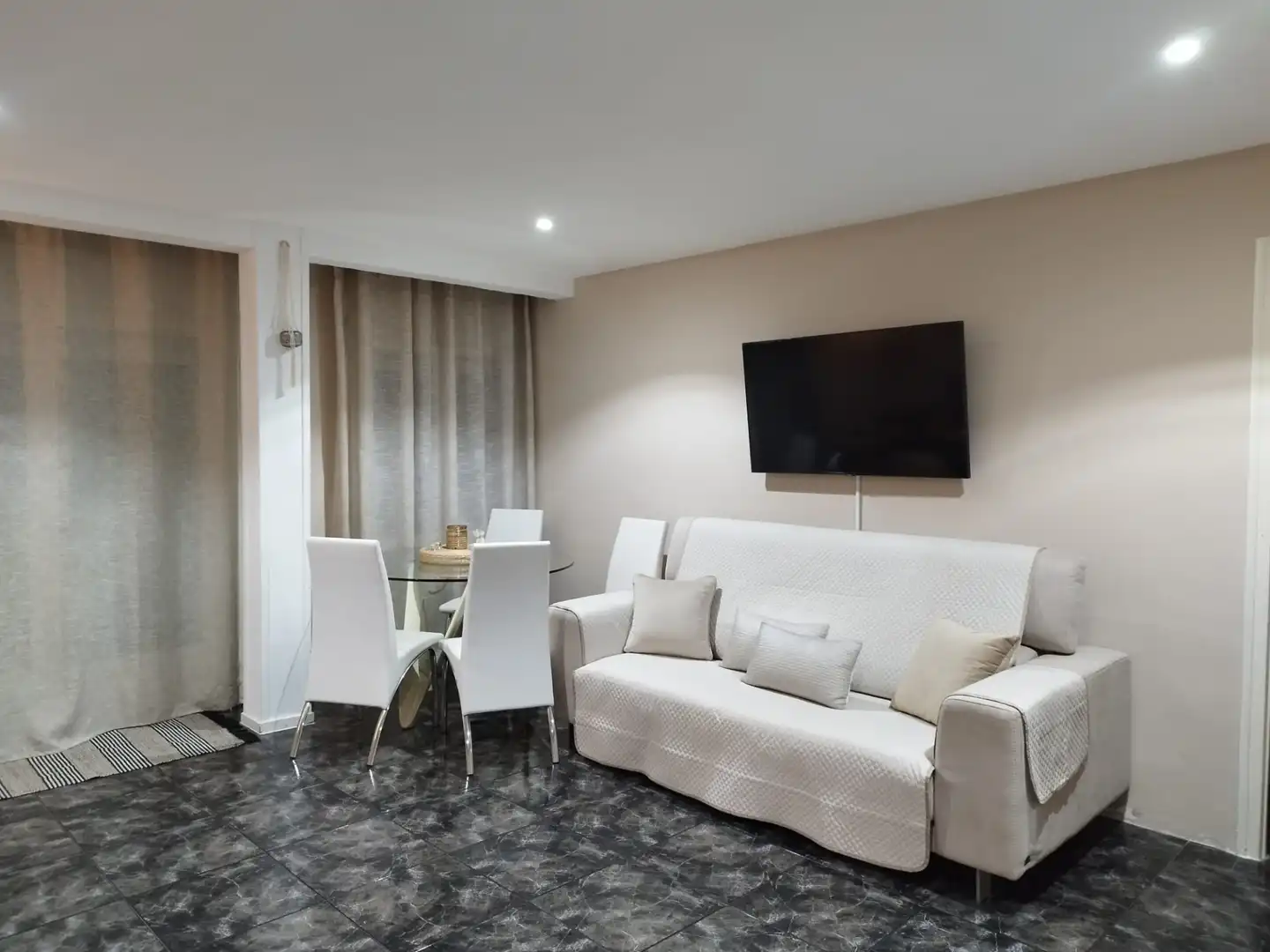 Sala d'estar de Planta baixa en venda en Cabrils amb Forn