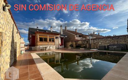 Casa o xalet en venda en Arroyomolinos (Madrid) amb Aire condicionat, Terrassa i Piscina