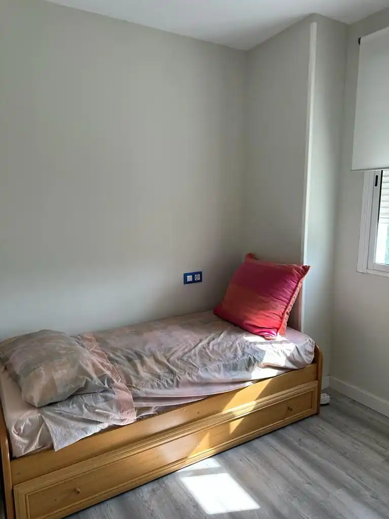 Dormitori de Casa adosada en venda en Alcanar amb Terrassa, Traster i Moblat