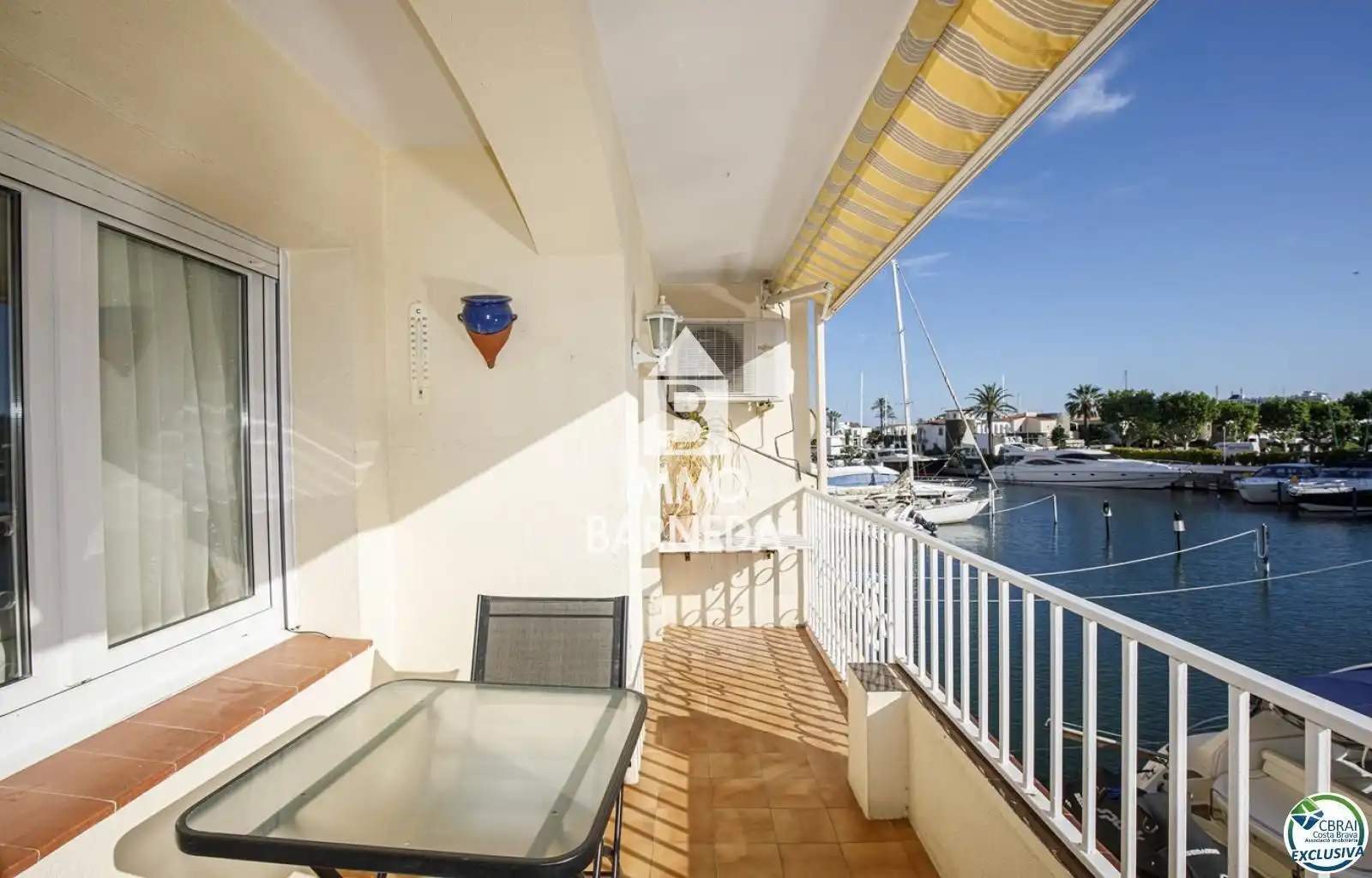 Flat with lift for sale in Caballito de mar 64