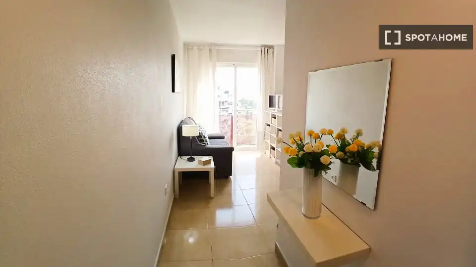 Study for share in Murcia  with Air Conditioner, Terrace and Furnished