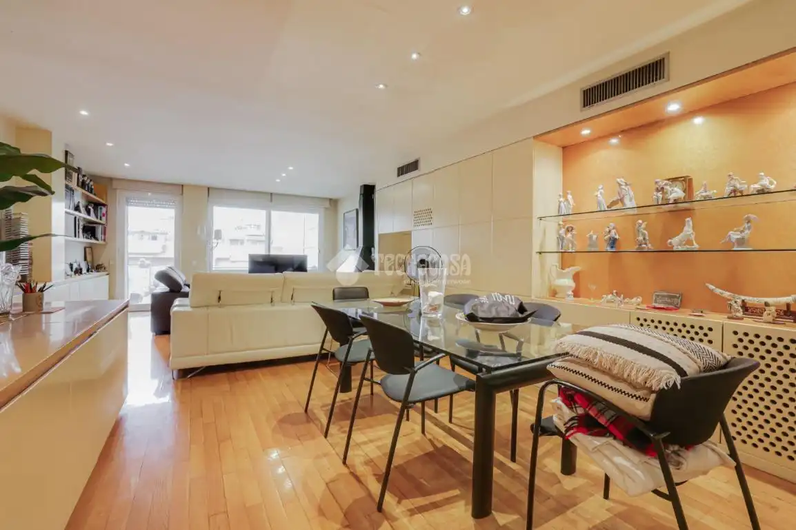 Casa aparellada amb terrassa en venda a Centre - Can Nadal, imagen 10