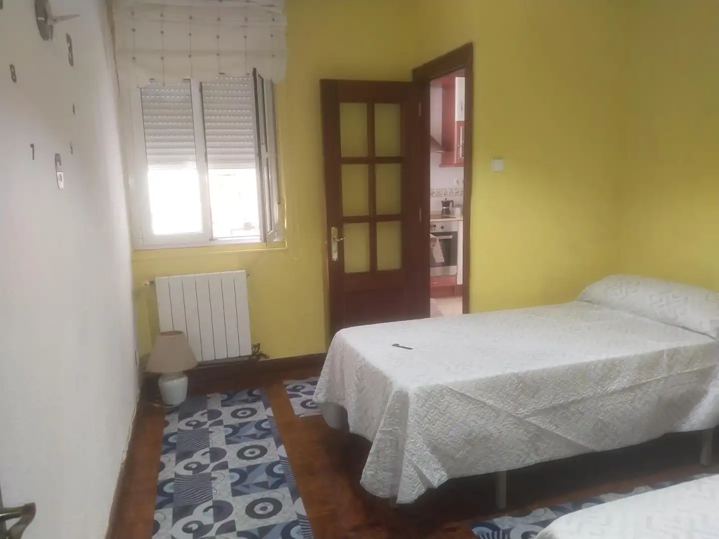 Habitación de Piso de alquiler en Inmobiliaria - Barreda