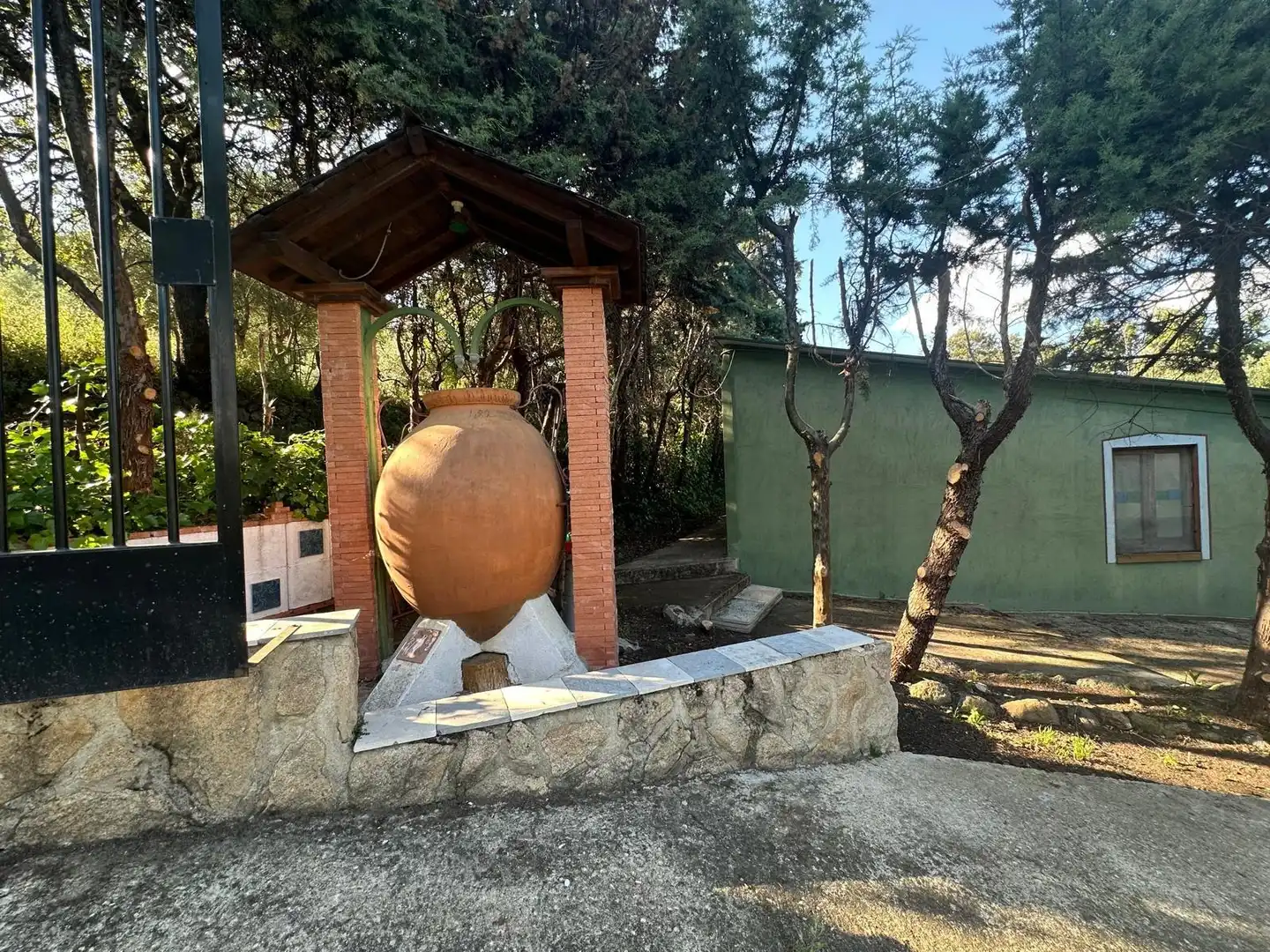 Finca rústica en venta en Nuño Gómez con Aire acondicionado, Calefacción y Jardín privado
