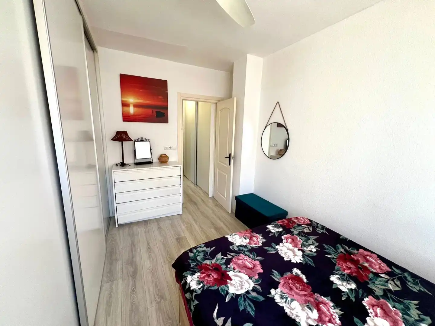 Habitación de Apartamento en venta en La Manga del Mar Menor con Aire acondicionado, Calefacción y Terraza