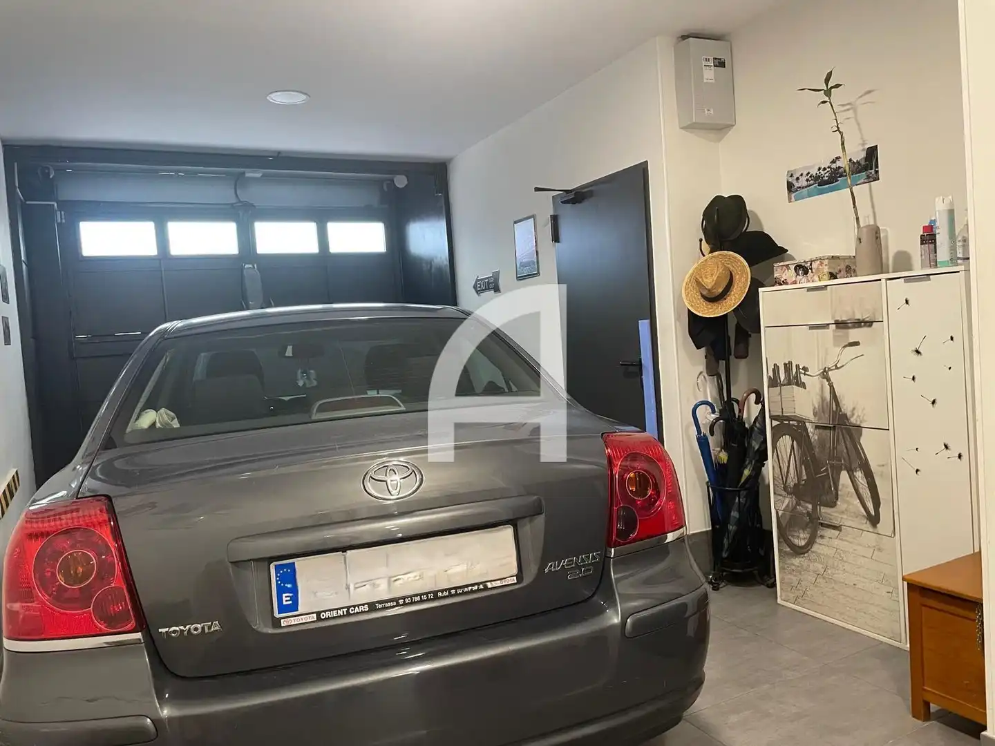Parking of Houses for sale in Terrassa  with Air Conditioner, Heating and Private garden