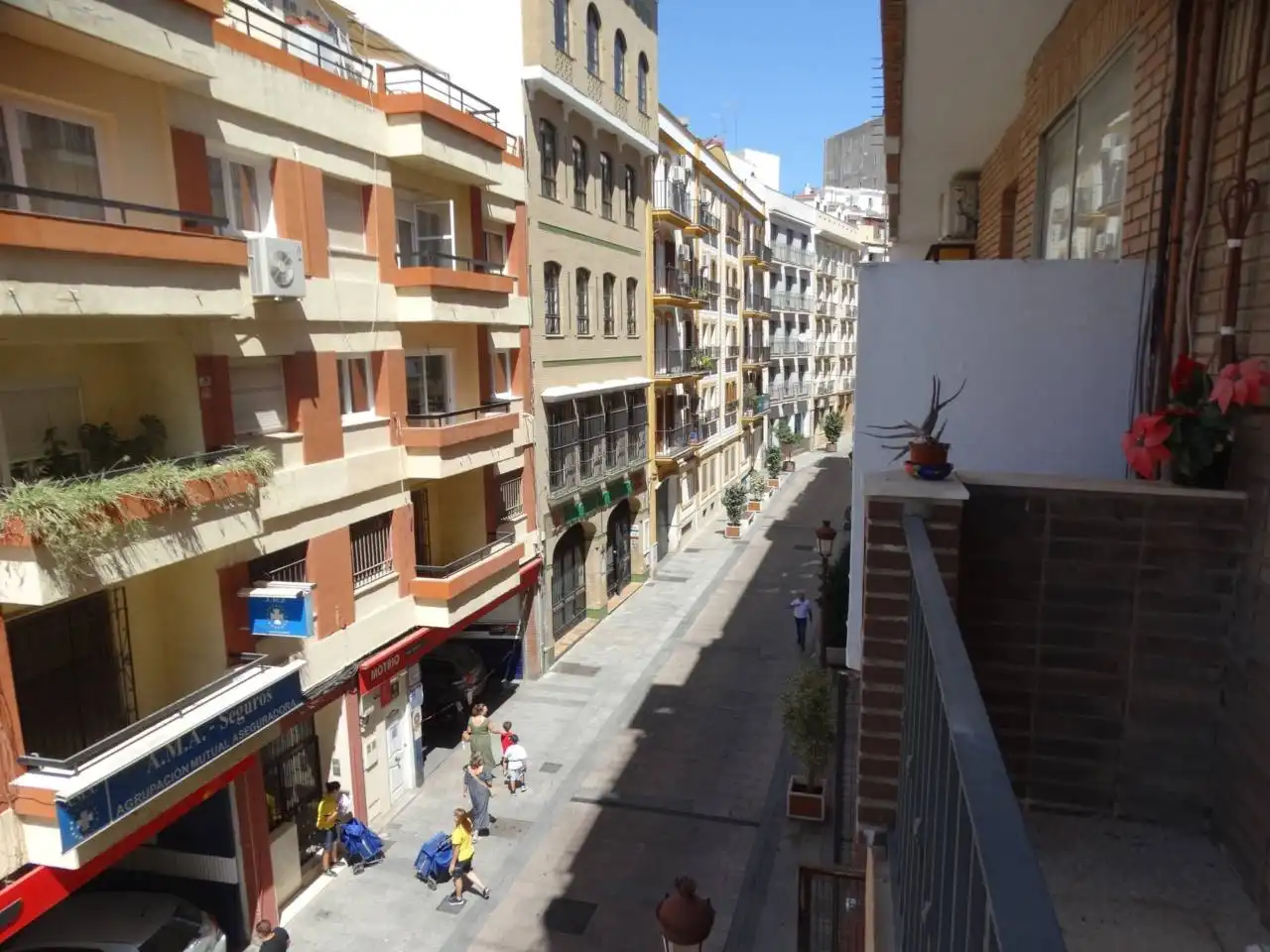 Vista exterior de Piso en venta en Huelva con Aire acondicionado, Calefacción y Terraza